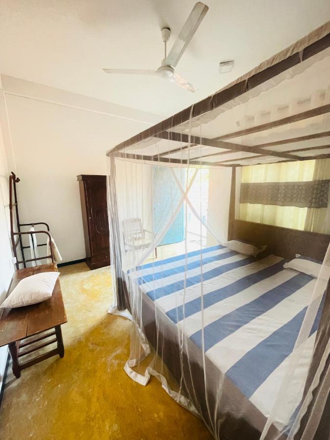 Chithra Homestay Tangalle Eksteriør billede