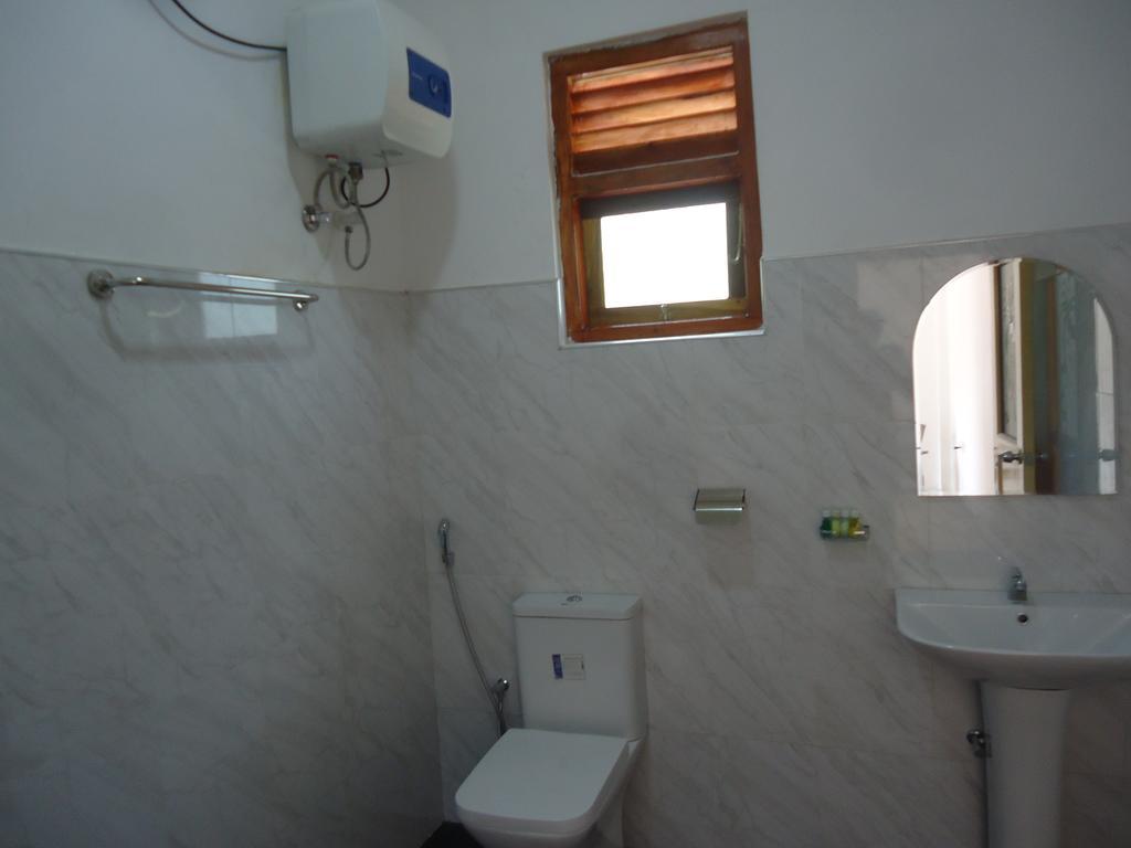 Chithra Homestay Tangalle Eksteriør billede