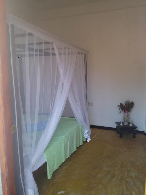 Chithra Homestay Tangalle Eksteriør billede