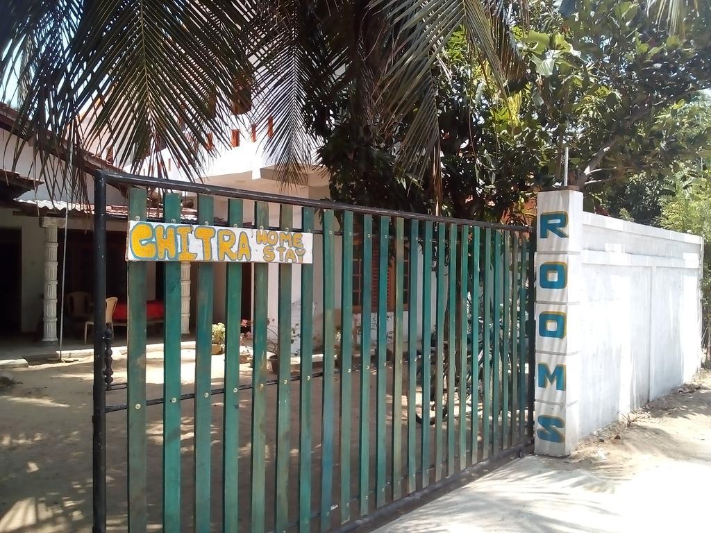 Chithra Homestay Tangalle Eksteriør billede