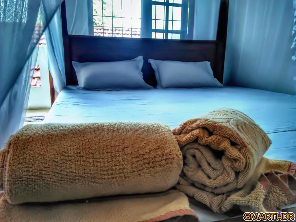 Chithra Homestay Tangalle Eksteriør billede