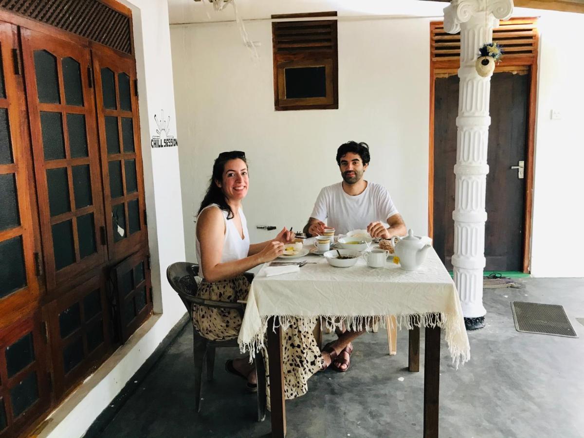 Chithra Homestay Tangalle Eksteriør billede
