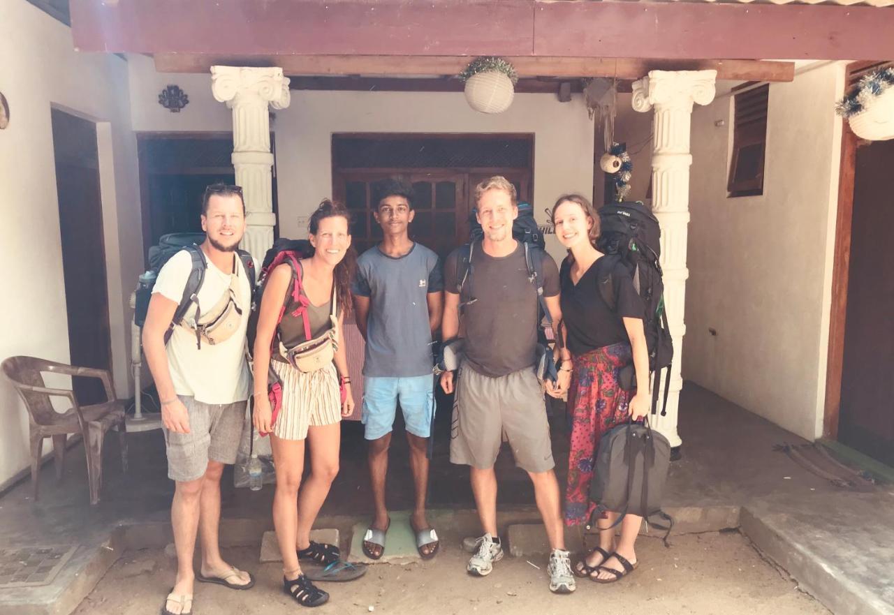 Chithra Homestay Tangalle Eksteriør billede